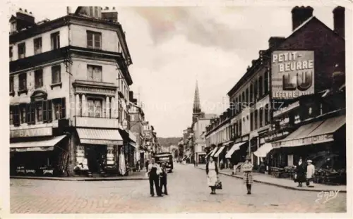 AK / Ansichtskarte ELBEUF Rouen 76 Seine-Maritime Place du Calvaire et Rue du Neubourg