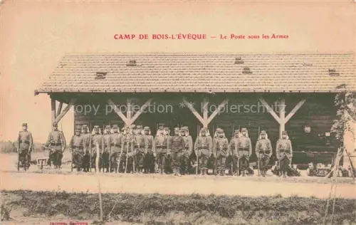 AK / Ansichtskarte Camp de Bois-l Eveque ROEUN 76 Seine-Maritime La poste sour les armes