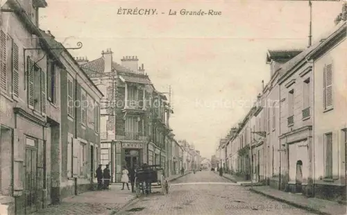 AK / Ansichtskarte Etrechy  Etampes 91 Essonne La Grande Rue