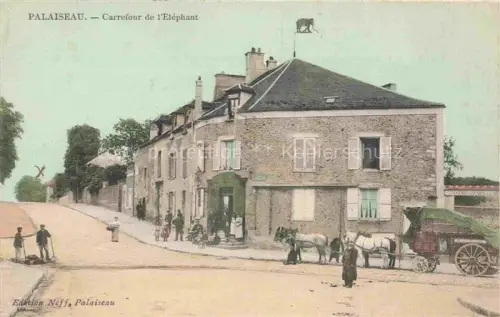 AK / Ansichtskarte PALAISEAU 91 Essonne Carrefour de l'Eléphant