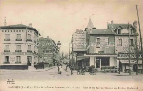 AK / Ansichtskarte Garches NANTERRE 92 Hauts-de-Seine Place de la Gare et Boulevard de la Station