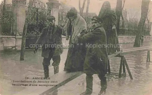 AK / Ansichtskarte ASNIERES  92-SUR SEINE Hauts-de-Seine Inondations de Janvier 1910 Sauvetage d'une sexagenaire