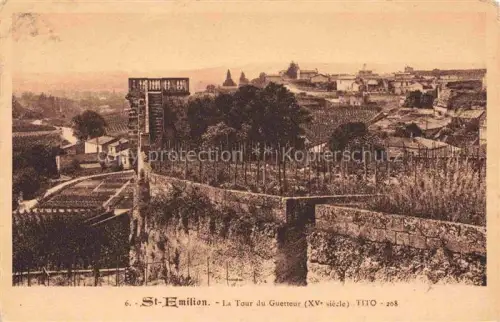 AK / Ansichtskarte St-Emilion Libourne 33 Gironde La Tour du Guetteur 