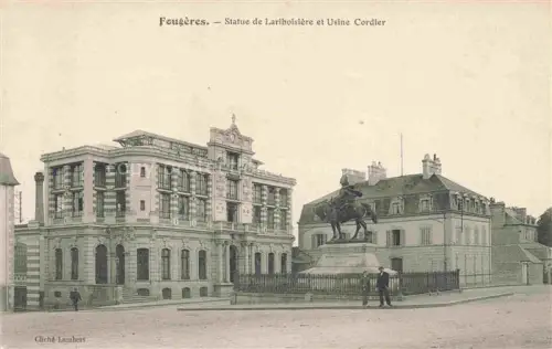 AK / Ansichtskarte Fougeres 35 Ille-et-Vilaine Statue de Lariboisiere et Usine Cordier 