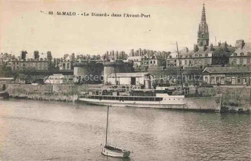 AK / Ansichtskarte ST-MALO SAINT-MALO 35 LE Dinard dans l'Avant Port Schiffe  