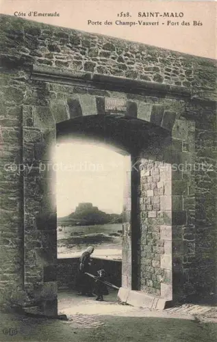 AK / Ansichtskarte ST-MALO SAINT-MALO 35 Porte des Champs Vauvert Fort des Bes 