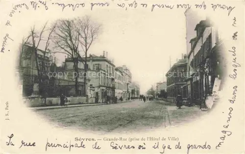 AK / Ansichtskarte Sevres Boulogne-Billancourt 92 Hauts-de-Seine Grande Rue vue prise de l'Hôtel de Ville