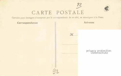 AK / Ansichtskarte Saint Cloud 92 Hauts-de-Seine Cour de la Caserne