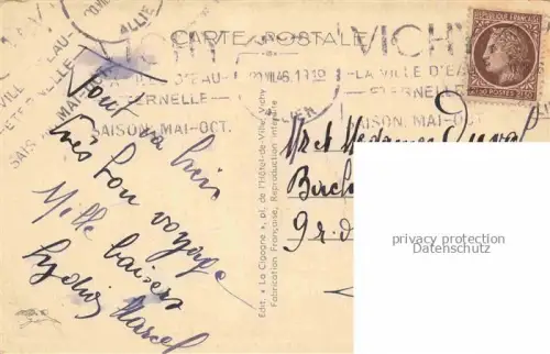 AK / Ansichtskarte VICHY 03 Allier La Poste et la Gare d'autobus