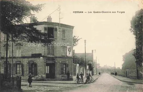 AK / Ansichtskarte Persan-Beaumont PONTOISE 95 Val-d Oise Les Quatre-Chemins aux Forges