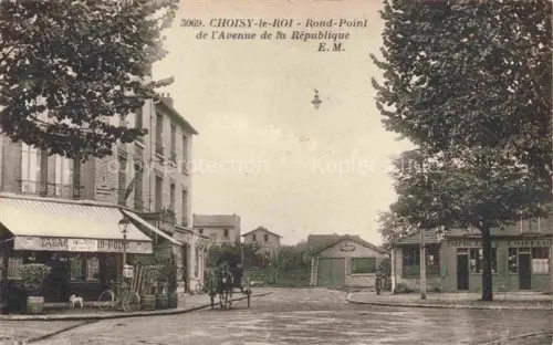 AK / Ansichtskarte Choisy-le-Roi CRETEIL 94 Val-de-Marne Rond-Point de l'Avenue de la République