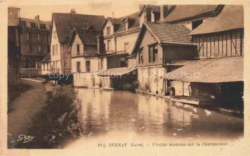 AK / Ansichtskarte BERNAY 27 Eure Vieilles maisons sur la Charentonne
