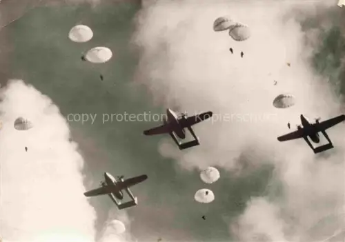 AK / Ansichtskarte Altenstadt Oberbayern Weilheim-Schongau Kantine Deschler LL Schule Luftlandeuebung