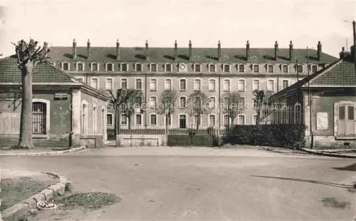 AK / Ansichtskarte Le Blanc 36 Indre La Caserne 