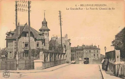 AK / Ansichtskarte BELLEVUE -MEUDON Boulogne-Billancourt 92 Hauts-de-Seine La Grande Rue Pont du Chemin de fer