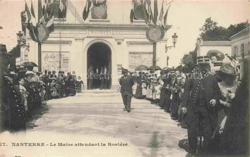 AK / Ansichtskarte NANTERRE 92 Hauts-de-Seine La Maire attendant la Rosière
