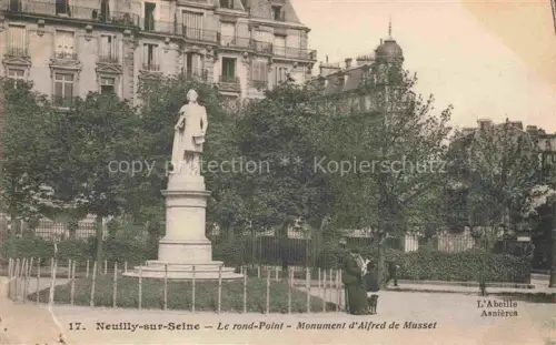 AK / Ansichtskarte Neuilly-sur-Seine 92 Hauts-de-Seine Le Rond-Point Monument d'Alfred de Musset