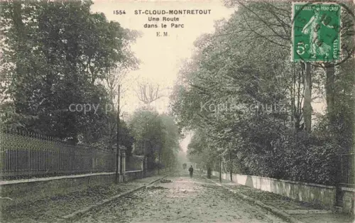 AK / Ansichtskarte Montretout Saint Cloud NANTERRE 92 Hauts-de-Seine Une route dans le parc