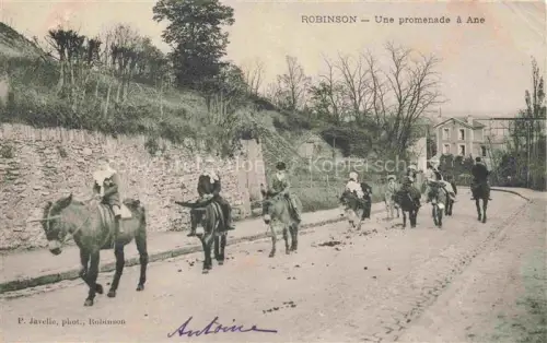 AK / Ansichtskarte ROBINSON  Vergnuegungspark 92 Hauts-de-Seine Une promenade à ane