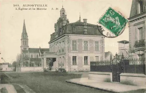 AK / Ansichtskarte Alfortville Alforville CRETEIL 94 Val-de-Marne L'Eglise et la Mairie