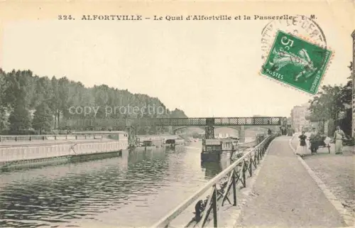 AK / Ansichtskarte Alfortville Alforville CRETEIL 94 Val-de-Marne Le Quai d'Alfortville et la Passerelle