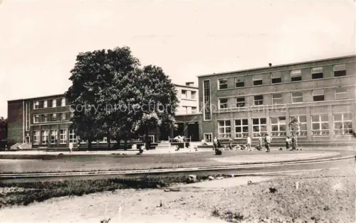AK / Ansichtskarte Joinville-le-Pont Nogent-sur-Marne 94 Val-de-Marne Les Pavillons Léo Lagrange et Géo André