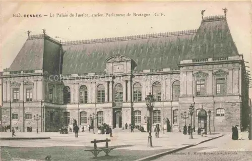 AK / Ansichtskarte RENNES 35 Ille-et-Vilaine Le Palais de Justice Parlement de Bretagne 