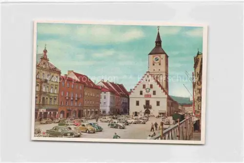 AK / Ansichtskarte Deggendorf Donau Marktplatz und Rathaus