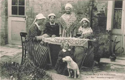 AK / Ansichtskarte Normandie Region 76 Scenes de la vie Normande Le filet entelle a l'aiguille
