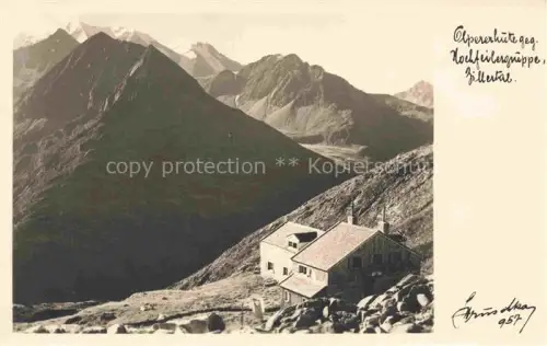 AK / Ansichtskarte Olpererhuette 2389m Schwaz Tirol AT Berghuette Blick gegen Hochfeilergruppe Zillertaler Alpen