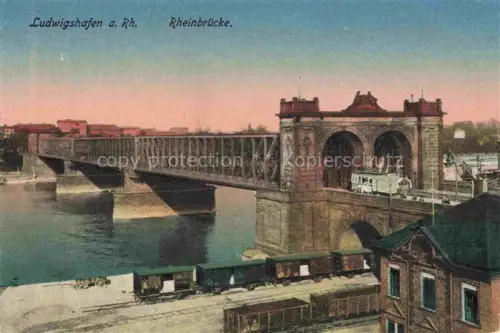 AK / Ansichtskarte LUDWIGSHAFEN  Rhein Rheinbruecke