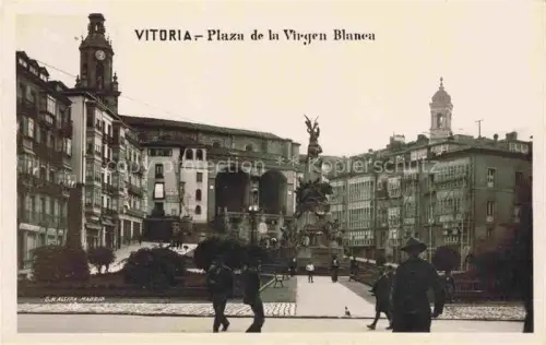 AK / Ansichtskarte Vitoria  Pais Vasco ES Plaza de la Virgen Blanea 