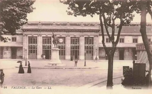 AK / Ansichtskarte VALENCE -SUR-RHONE 26 Drome La Gare