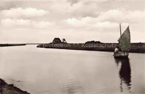 AK / Ansichtskarte Hallig Hooge Abend am Priel Kirchwarf Backenswarf