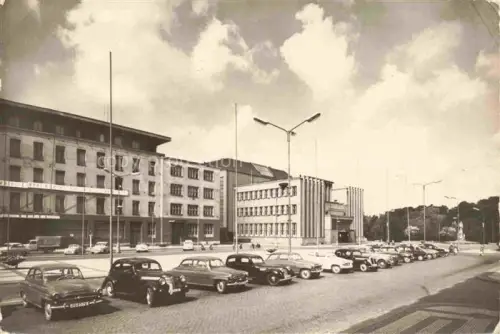 AK / Ansichtskarte PARDUBICE Pardubitz CZ Stredni prumyslova skola potravinarske technologie Industrieschule