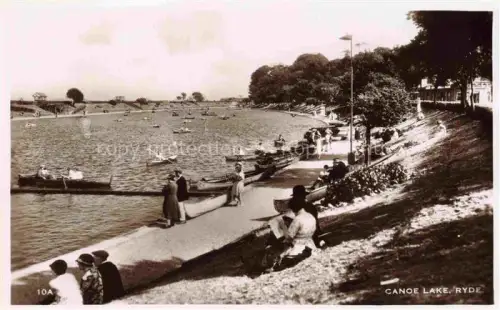 AK / Ansichtskarte Ryde  IOW Isle of Wight UK Canoe Lake