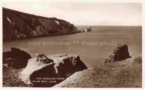 AK / Ansichtskarte Alum Bay Ryde IOW Isle of Wight UK The Needles from Alum Bay