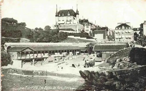 AK / Ansichtskarte BIARRITZ 64 Pyrenees Atlantiques Les Bords du Port Vieux