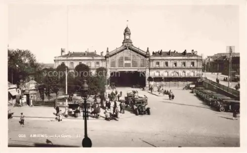 AK / Ansichtskarte AMIENS 80 Somme La gare