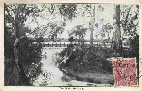 AK / Ansichtskarte Horsham  West Sussex UK The Weir