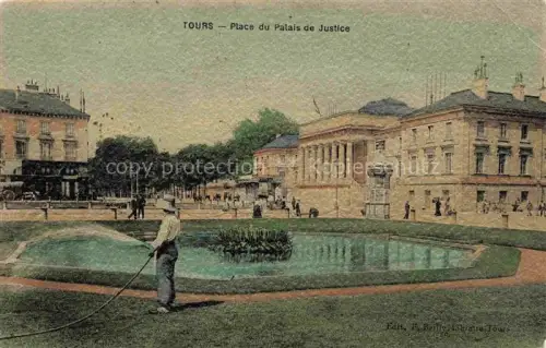 AK / Ansichtskarte TOURS 37 Indre-et-Loire Place du Palais de Justice