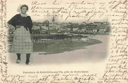 AK / Ansichtskarte Saint-Gilles-sur-Vie Vendee Panorama près de Notre-Dame Jeune femme Costumes