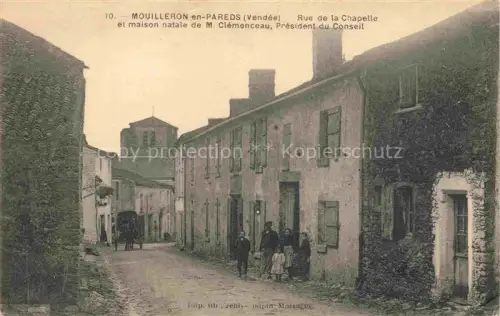 AK / Ansichtskarte Mouilleron-en-Pareds Fontenay-le-Comte 85 Vendee Rue de la Chapelle et maison natale de M. Clémenceau Président du Conseil