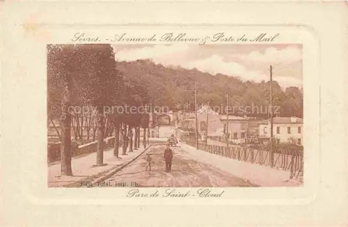 AK / Ansichtskarte Sevres Boulogne-Billancourt 92 Hauts-de-Seine Avenue de Bellevue et Porte du Mail Parc de Saint Cloud
