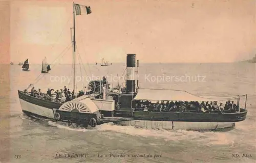 AK / Ansichtskarte LE TREPORT Dieppe 76 Seine-Maritime La Picardie sortant du port
