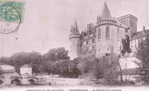 AK / Ansichtskarte ANGOULEME 16 Charente Larochefoucault Le Chateau et la Tardoire
