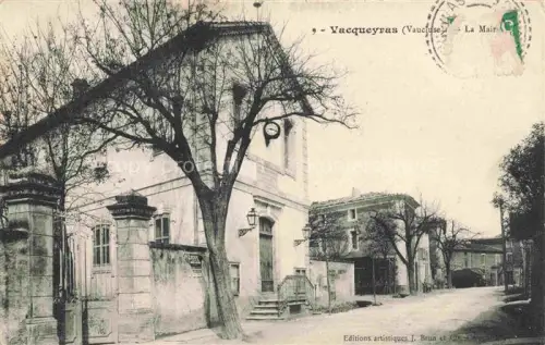 AK / Ansichtskarte Vacqueyras Carpentras 84 Vaucluse La Mairie