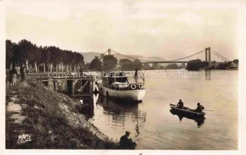 AK / Ansichtskarte Les Andelys 27 Eure Les bords de la Seine