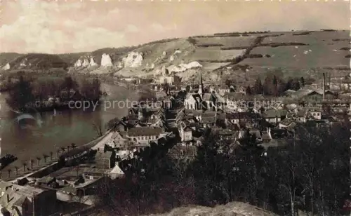 AK / Ansichtskarte Les Andelys 27 Eure Vue generale du Petit Andely