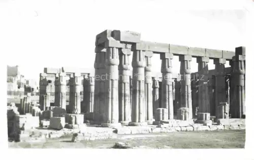 AK / Ansichtskarte LUXOR Louqsor Louksor Egypt Papyrus Pillars of Amenhotep III